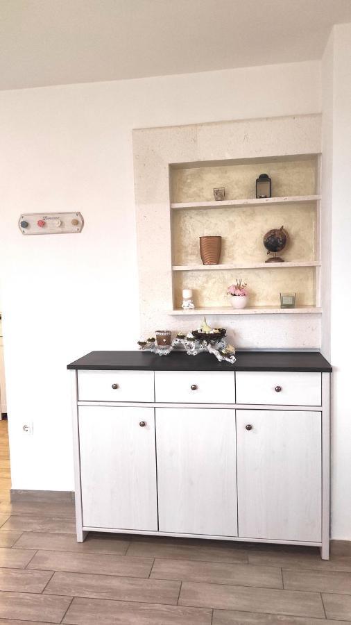 Apartman Aurora *