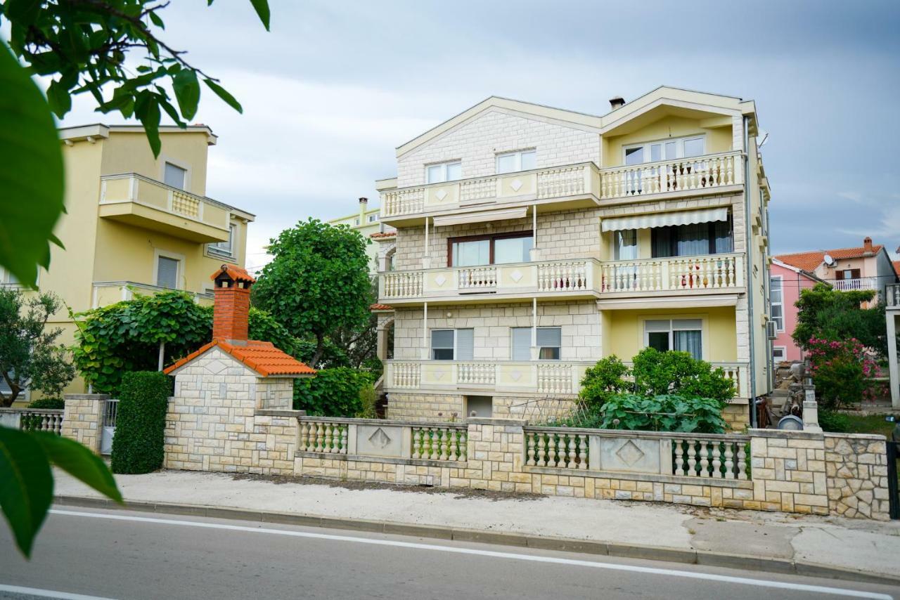 Aurora Apartman